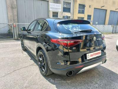 Alfa Romeo Stelvio 2.2 t Sprint Q4 190cv auto Nero usata Cassina de' Pecchi