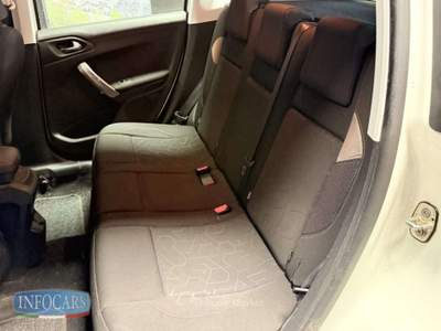 Peugeot 2008 BlueHDi 75 cv Active Bianco usata Este
