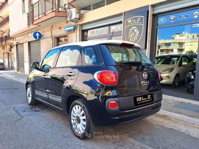 Fiat 500L Living 1.3 Multijet 85 CV Lounge Nero usata Castellana Grotte