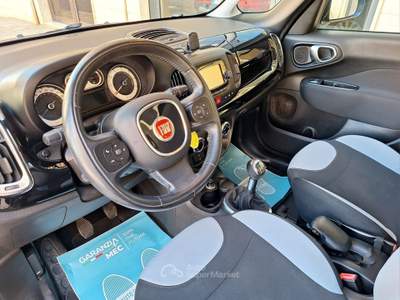 Fiat 500L Living 1.3 Multijet 85 CV Lounge Nero usata Castellana Grotte