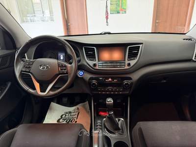 Hyundai Tucson XPossible OK NEOPATENTATI E6 Argento usata Ravenna