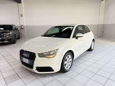Audi A1 1.6 tdi Ambition 105cv Bianco usata Fontanella