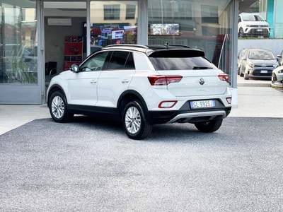 Volkswagen T-Roc 2.0 Diesel 115CV E6 - 2023 Beige usata Roma