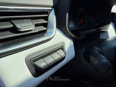 Renault Clio TCe 90 CV 5 porte Techno Grigio usata Oderzo