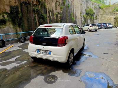 Peugeot 108 VTi 72 3 porte Allure TOP! Bianco usata Genova
