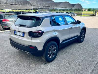 Jeep Avenger 1.2 Turbo 110 CV MHEV Longitude Bianco usata Pieve di Soligo