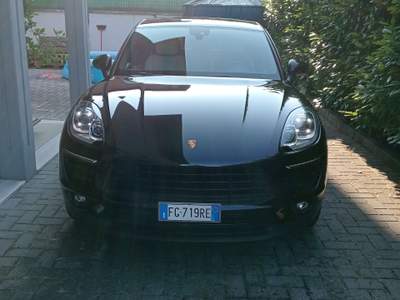 Porsche Macan Porsche macan usata Castelvetro di Modena