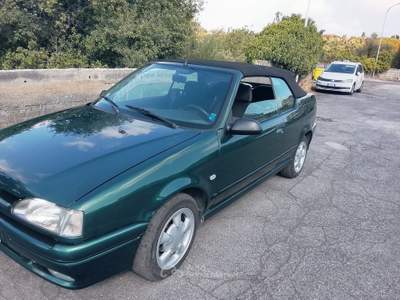Renault 19 Km originali, ottimo investimento,auto d'epoca Verde usata Catania