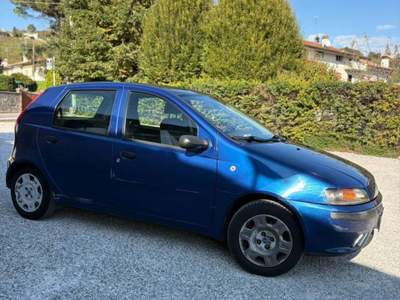 Fiat Punto punto tenuta molto bene, meccanica buonissima  Blu/Azzurro usata Farra di Soligo