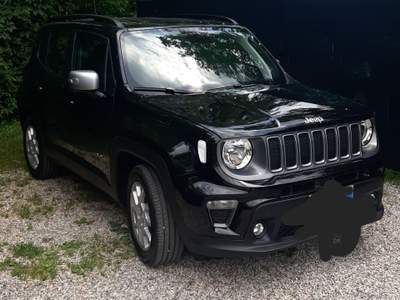 Jeep Renegade Tenuta molto bene mai avuto problemi ,unico proprietario Nero usata Vedelago