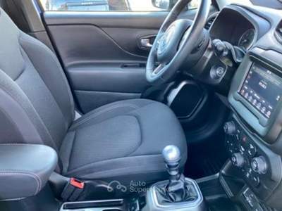 Jeep Renegade Tenuta molto bene mai avuto problemi ,unico proprietario Nero usata Vedelago