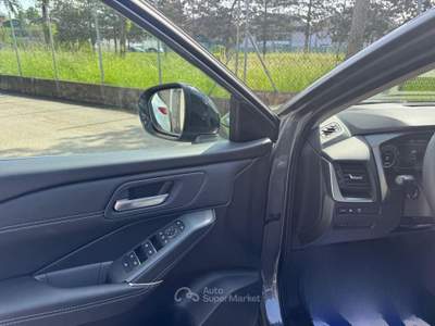 Nissan Qashqai Xtronic Connecta KM. usata Modena