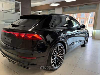 Audi Q8 286 CV Quattro Tiptr. S line KM.0 usata Modena