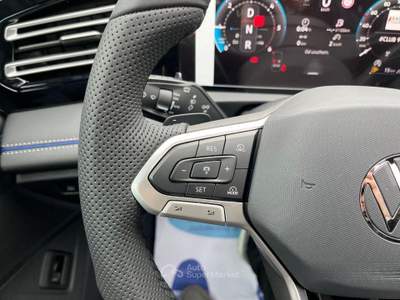 Volkswagen Tiguan DSG 4MOTION R-L usata Modena