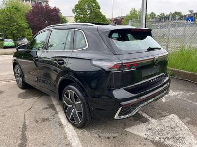 Volkswagen Tiguan DSG 4MOTION R-L usata Modena