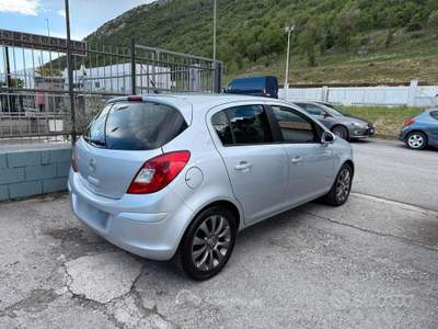 Opel Corsa PORTE Club usata Prevalle