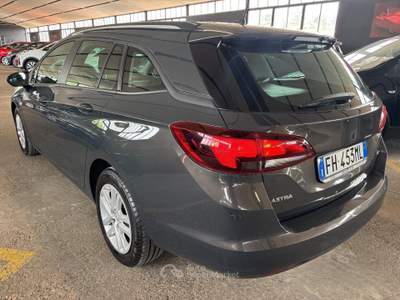 Opel Astra Start&Stop Sports Tourer usata Sommacampagna