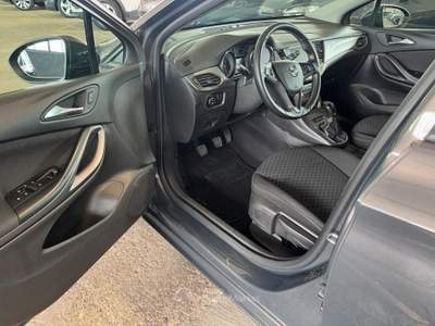 Opel Astra Start&Stop Sports Tourer usata Sommacampagna