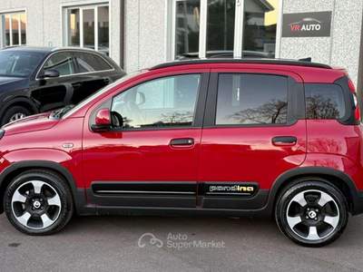 Fiat Panda Pandina Cross 1.0 firefly hybrid  PROMO FIN Rosso usata Verona