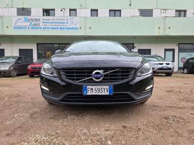 Volvo V60  D2 Summum usata Pesaro