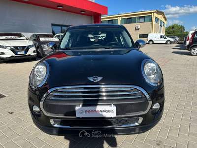MINI Clubman 1.5 Business 5p UNIPRO NEOPAT BOOKSERVICE EURO6 Nero usata San Felice sul Panaro