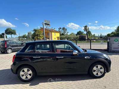 MINI Clubman 1.5 Business 5p UNIPRO NEOPAT BOOKSERVICE EURO6 Nero usata San Felice sul Panaro