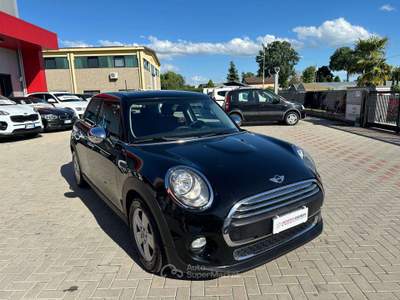 MINI Clubman 1.5 Business 5p UNIPRO NEOPAT BOOKSERVICE EURO6 Nero usata San Felice sul Panaro