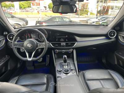 Alfa Romeo Giulia Giulia 2.2 t Super 180cv auto Argento usata Pomezia