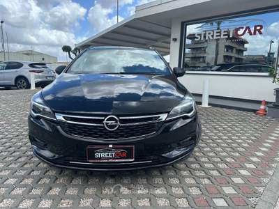 Opel Astra Start&Stop Sports Tourer Nero usata Sant'Anastasia