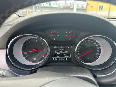 Opel Astra Start&Stop Sports Tourer Nero usata Sant'Anastasia