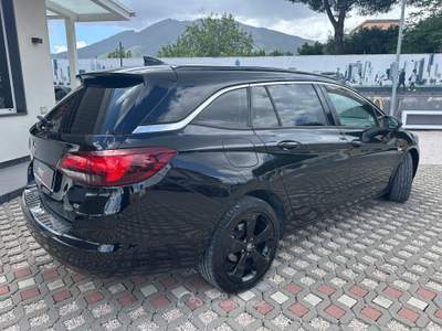 Opel Astra Start&Stop Sports Tourer Nero usata Sant'Anastasia