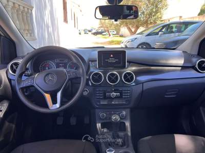 Mercedes-Benz Classe A A 160 180 CDI Automatic Executive Bianco usata Sannicola