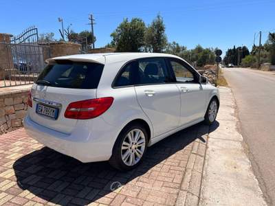 Mercedes-Benz Classe A A 160 180 CDI Automatic Executive Bianco usata Sannicola