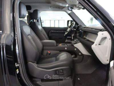 Land Rover Defender Defender 90 3.0d i6 mhev SE awd 250cv auto Nero usata Marino