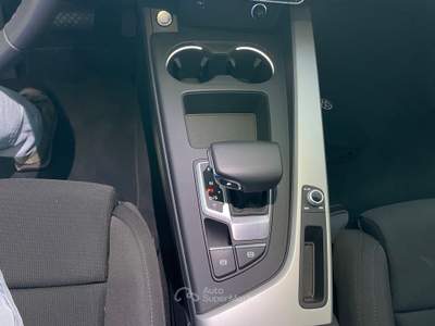 Audi A4 Avant 40 TDI quattro S tronic Business Advanced Bianco usata Gozzano