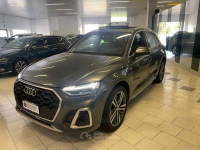 Audi Q5 quattro tiptronic S line plus Tetto Gancio Grigio usata Gozzano