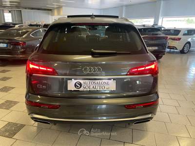 Audi Q5 quattro tiptronic S line plus Tetto Gancio Grigio usata Gozzano