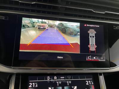 Audi Q8 286 CV quattro tip Sport Sedili Guscio Grigio usata Gozzano