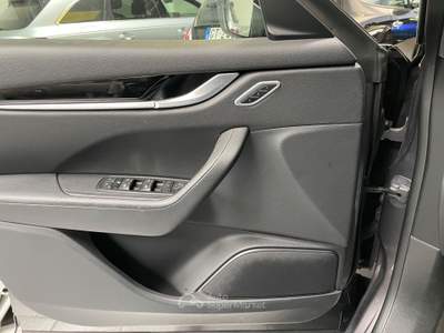 Maserati Levante Diesel AWD Gransport Adaptive Telec. Grigio usata Gozzano