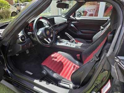 Abarth 124 Spider 1.4 t. m.air 170cv tagliandata Nero usata Aosta
