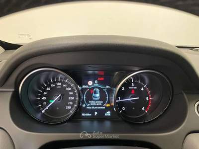 Land Rover Discovery Sport 2.0D Aut. AWD 5p Grigio usata Andalo Valtellino