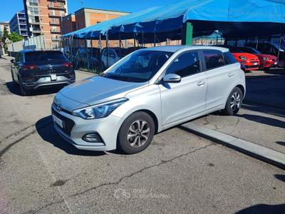 Hyundai i20 5 porte Connectline Argento usata Torino
