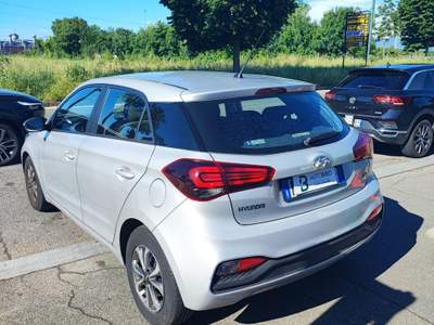 Hyundai i20 5 porte Connectline Argento usata Torino