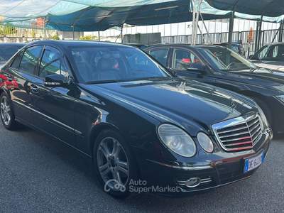 Mercedes-Benz Classe E E 320 CDI cat EVO Avantgarde Sport Nero usata Torino