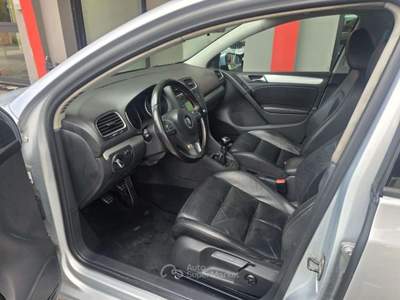 Volkswagen Golf VI 2.0 TDI 140CV DPF 5p. Highline PELLE Navi TEL Argento usata Rezzato