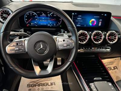 Mercedes-Benz GLA AMG Premium Automatico Nero usata Qualiano