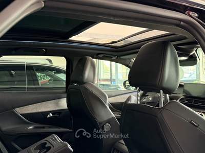 Peugeot 3008 GT PACK S TETTO UFF ITALIA Nero usata Rotondi