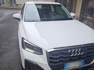 Audi Q2 "Privato vende  Audi Q2 30 TDI Audi Q2 30 2.0 tdi Admirer  Bianco usata Paternò