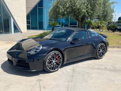 Porsche 911 992 911 Targa 4S - possibilità noleggio no scoring Nero usata Gela