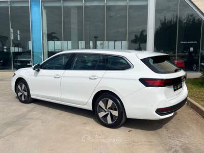 Volkswagen Passat eHybrid 204 CV DSG Business - possibilità noleggio no scoring Bianco usata Gela